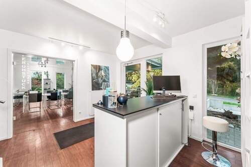 Eingangsbereich / Empfang - 