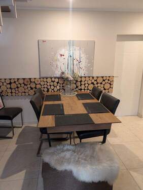 Wohn & Esszimmer - 4 Zimmer Etagenwohnung in Essen