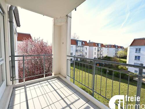 Balkon - Etagenwohnung mit 81,00 m&sup2; in Dresden zum Kaufen