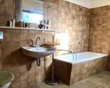 Badezimmer in Einliegerwohnung - 