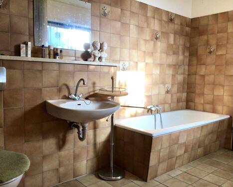 Badezimmer in Einliegerwohnung - 