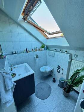 Bad - Etagenwohnung mit 48,00 m² in Veitsbronn zur Miete