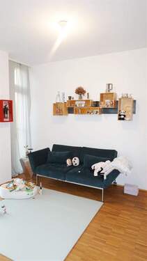 Wohnbereich - 3 Zimmer Etagenwohnung zur Miete in Düsseldorf