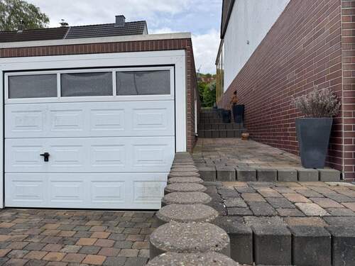 Garage - 