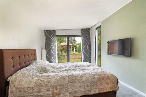 Potentielles Schlafzimmer mit eigenem Terrassenausgang - Reihenmittelhaus mit 143,00 m² in Hamburg zum Kaufen
