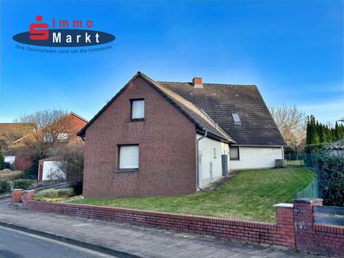 Seitenansicht - 6 Zimmer Einfamilienhaus zum Kaufen in Minden