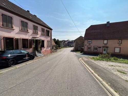 Lage - 7 Zimmer Einfamilienhaus in Achen