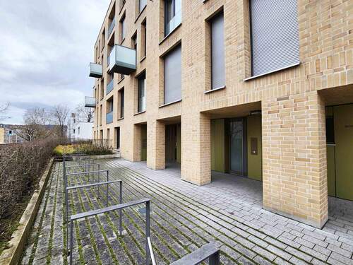 Eingang - 2 Zimmer Etagenwohnung in Stuttgart