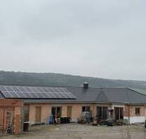 Gewerbeimmobilie mit Wohnhaus im Bungalowstil - Attraktiver Standort im Gewerbegebiet Magdala