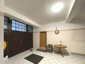 EG Foyer - 