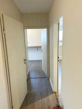 Nebenraum Groß Ansicht 4 - 