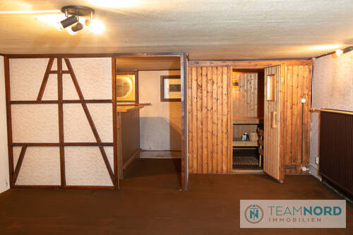 Kellerbar u. Sauna - 