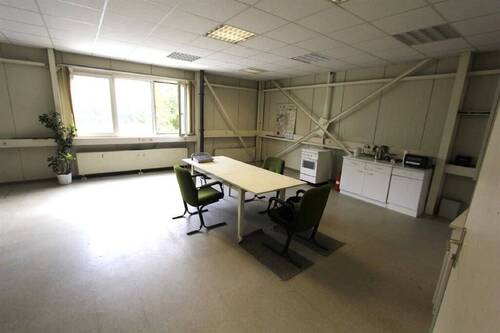 Büro - 1 Zimmer Gewerbeobjekt (Büro, Produktion, Verkauf) in Halle (Saale)-Versorgungsgebiet