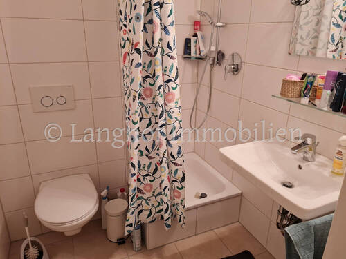 Bad Dusche 2 - 1 Zimmer Etagenwohnung zum Kaufen in Nürnberg