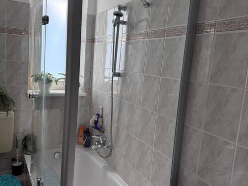 Fröbelstr. 1, Kü, Bad (3).jpeg - 