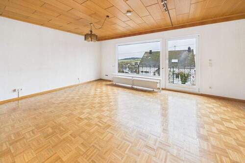 Wohnbereich - 7 Zimmer Einfamilienhaus in Newel / Butzweiler