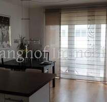 Moderne 3-Zimmer-Whg, mit Fußbodenheizung, Balkon, TG-Stellplatz - Fürth Südstadt