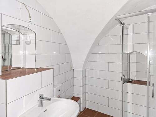 Badezimmer Wohnung EG - 