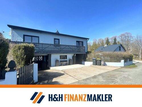 Titelbild - Bungalow mit Nebengelass und großem Grundstück in ruhiger Lage