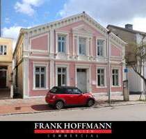 Repräsentatives Geschäftshaus in der Altstadt von Eutin