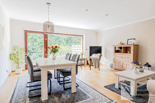 Wohnzimmer mit Terrassenzugang - 