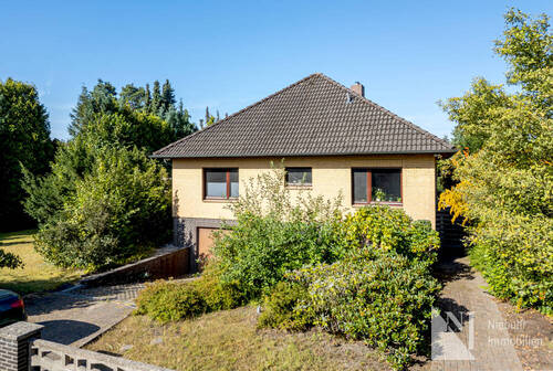 Hausansicht - Bungalow mit Vollkeller im Grünen in Brietlingen-Moorburg