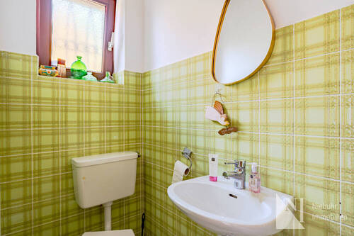 Separates Gäste-WC - 