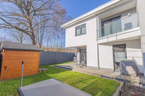 Ansicht - Terasse, Balkon und Gartenhaus - 5 Zimmer Doppelhaushälfte in Menden Lendringsen