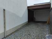 Zufahrt - 3 Zimmer Einfamilienhaus zum Kaufen in Bernstadt