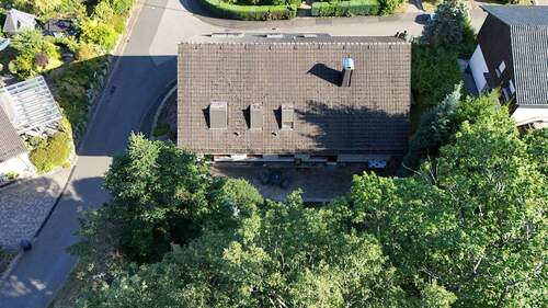 Vogelsperspektive - Mehrfamilienhaus, Wohnhaus mit 360,00 m² in Siegbach zum Kaufen
