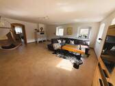 Wohnzimmer im Erdgeschoss - 