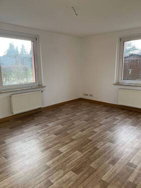KH 25 EG links - 