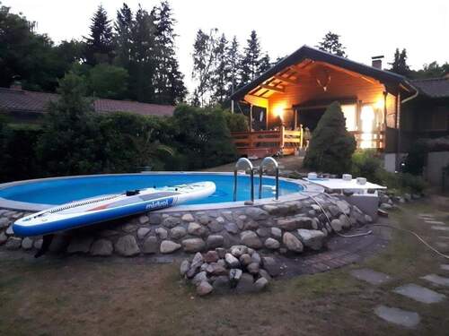 Pool.jpg - 