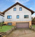 Haus-Front - 4 Zimmer Einfamilienhaus zum Kaufen in Illingen / Hirzweiler