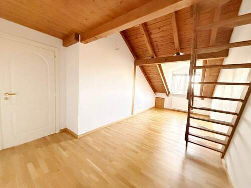 18 Zimmer mit Galerie.JPG - 