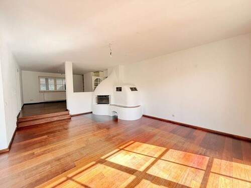 03 Wohnzimmer.JPG - Einfamilienhaus mit 191,00 m&sup2; in Höhenkirchen-Siegertsbrunn zum Kaufen