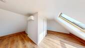 DURCHGANGSZIMMER - 