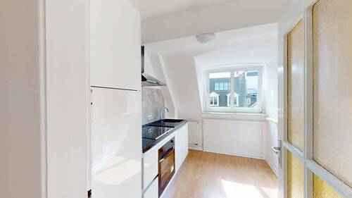 KÜCHE - Etagenwohnung mit 58,40 m&sup2; in Düsseldorf zur Miete