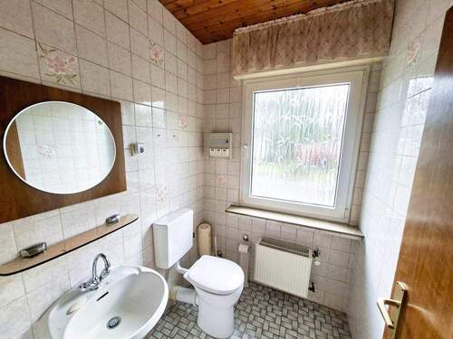 Gäste WC im Erdgeschoss - 