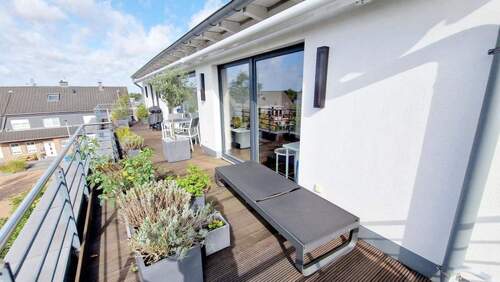 Dachterrasse - 3 Zimmer Etagenwohnung zur Miete in Oberhausen