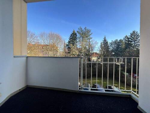 Balkon - Balkon mit grünem Ausblick - Nähe Bäkepark