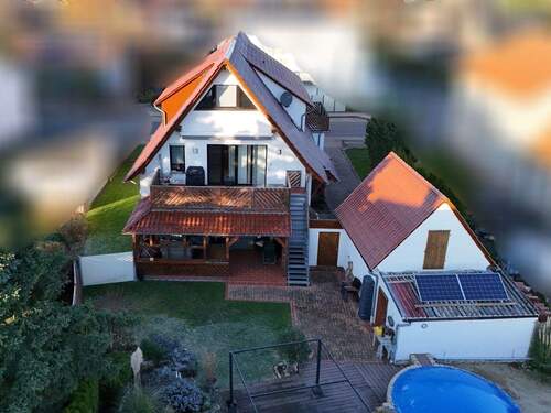 Drohnenaufnahme - 9 Zimmer Mehrfamilienhaus, Wohnhaus in Lübbecke