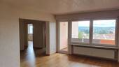 Wohnzimmer Blick Flur - 3 Zimmer Etagenwohnung zur Miete in Dudweiler