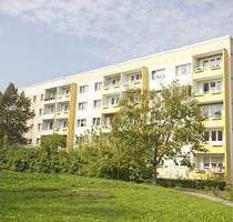 In der Herrichtung!3 Räume in der 3. Etage mit Balkon in schöner Lage! - Halle (Saale) Südstadt