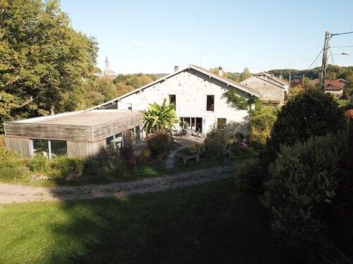 Ansicht - 8 Zimmer Einfamilienhaus zum Kaufen in Uzemain