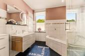 Badezimmer 1 - 
