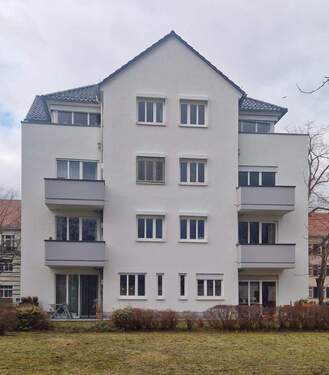Ansicht - 2 Zimmer Mehrfamilienhaus, Wohnhaus zum Kaufen in Dresden