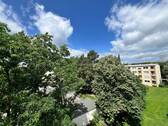 Blick v. Balkon - Erstbezug nach Sanierung - 4-Zimmer-Wohnung mit Balkon in ruhiger Lage