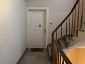 Eingangsbereich Wohnung - 3 Zimmer Etagenwohnung zum Kaufen in Düsseldorf