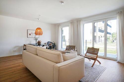 Beispielansicht möblierter Wohnbereich - Etagenwohnung mit 93,00 m&sup2; in Berlin zur Miete